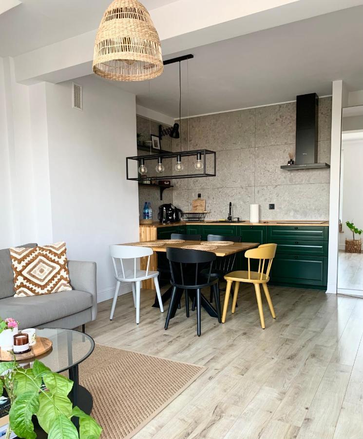 Green Apartment Gizycko Bagian luar foto